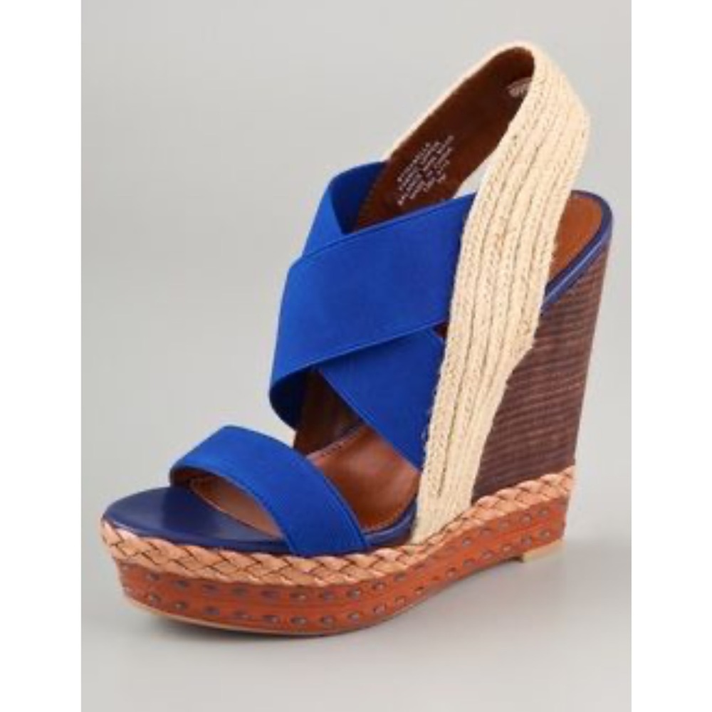 Boutique 9: Isabella Elastic Wedge Sandals